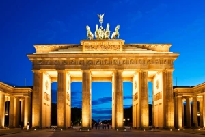 Chauffeur driven – private Tours in Poland and Tours to Central Europe